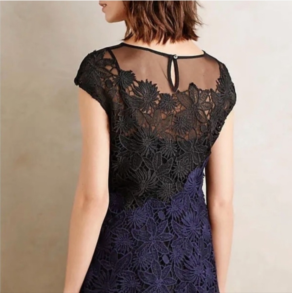 Deletta From Anthropologie Elegant Black & Navy Fade Lace Peplum Top, New Small - Picture 2 of 9